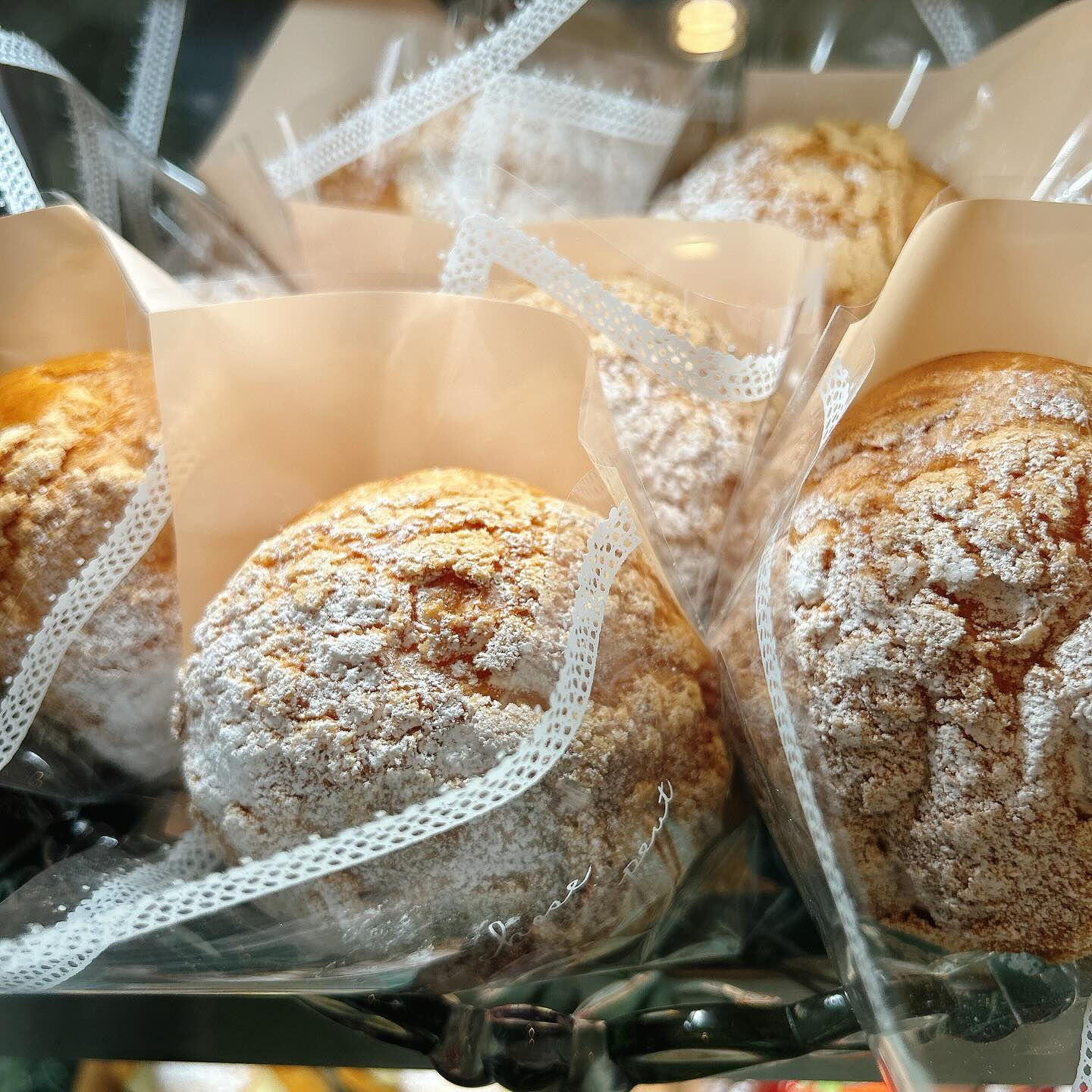 【本日はデニッシュ〜出してます🥐】