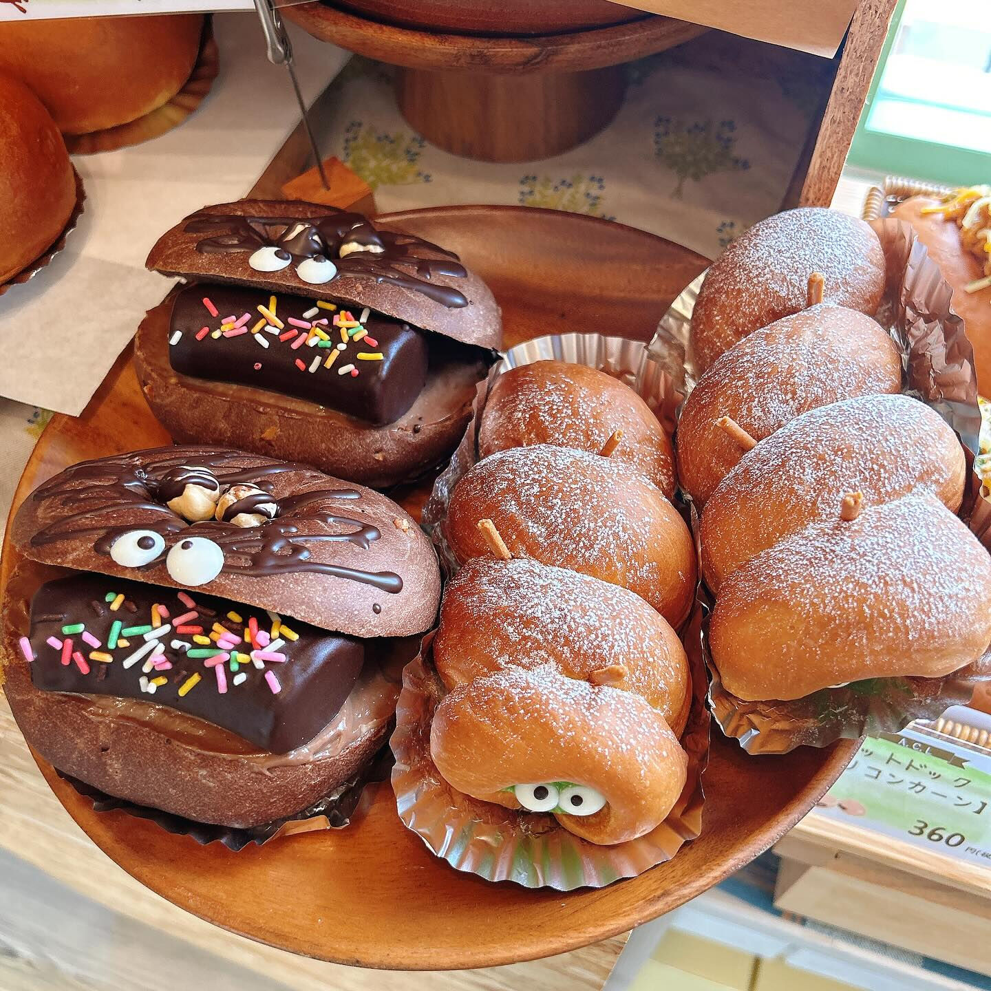 【本日はホットドック（チリコンカーン）出してます🌭】