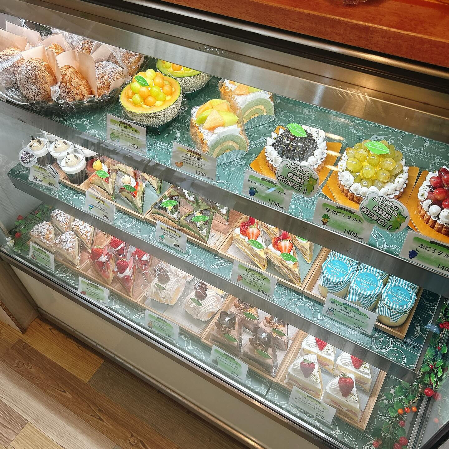 🌙本日ミルクレープ出してます🌈